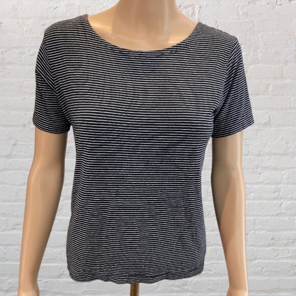 JONES & CO. -- T-Shirt Style Top, Short Sleeves, Black and White Narrow Stripes - Picture 4 of 12